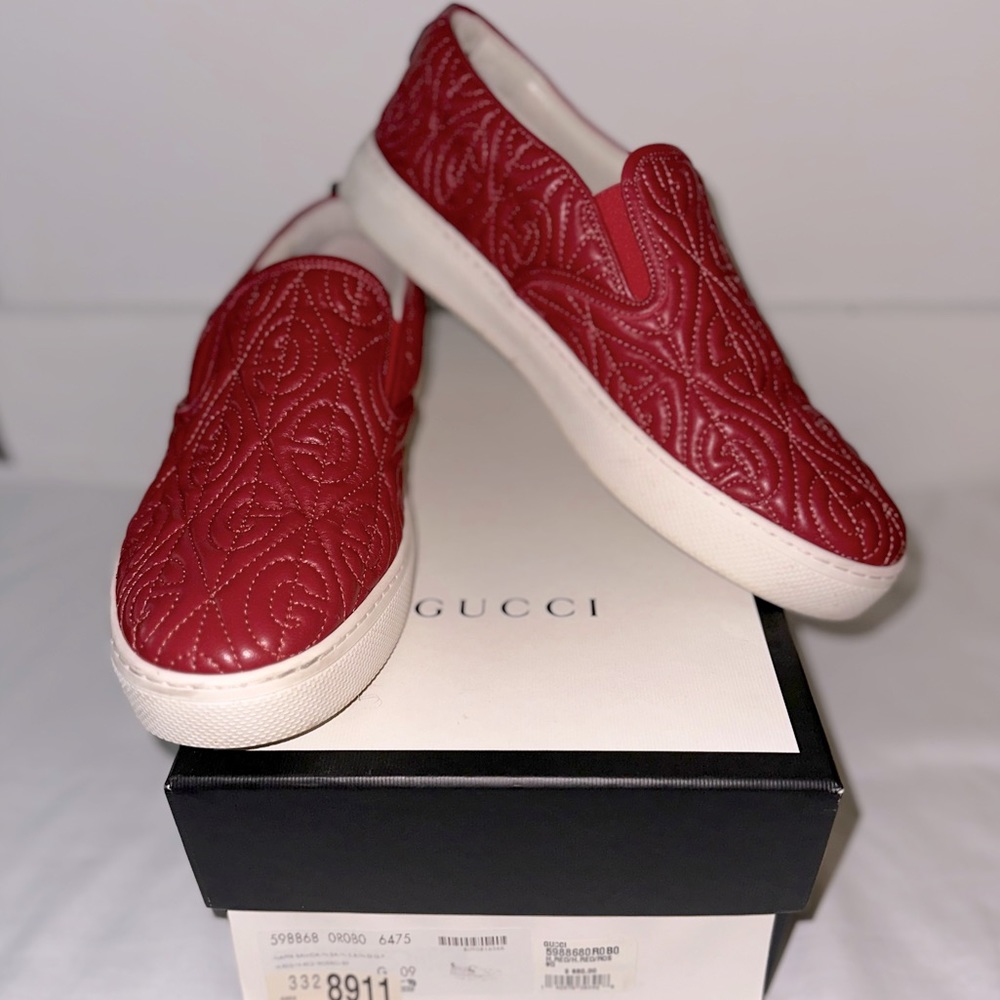 Men’s Gucci Leather slip on
